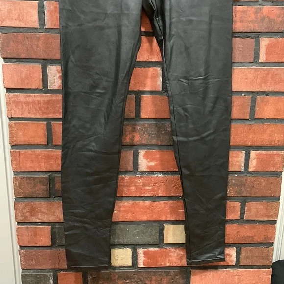 ARITZIA WILFRED DARIA LEGGINGS - Picture 11 of 16